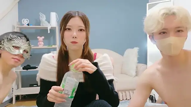 Reto-sama online show from April 2026 03:08:01 PM