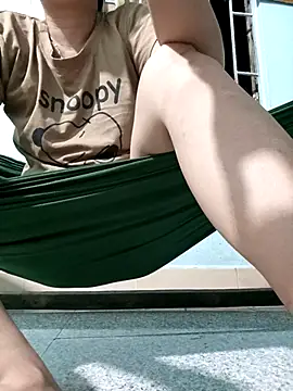 Snapshot of Minety473 chatting on October 2025 02:08:01 PM Minety473 online show from October 2025 02:08:01 PM