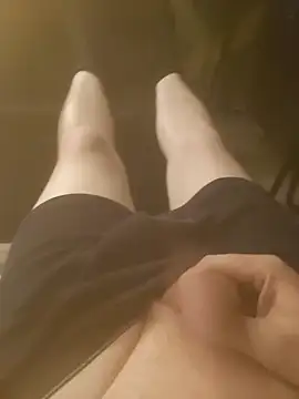 Lavoieya online show from November 2025 03:54:02 AM