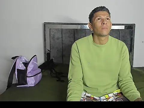 lindoshot sexlove online show from September 2025 03:33:01 AM
