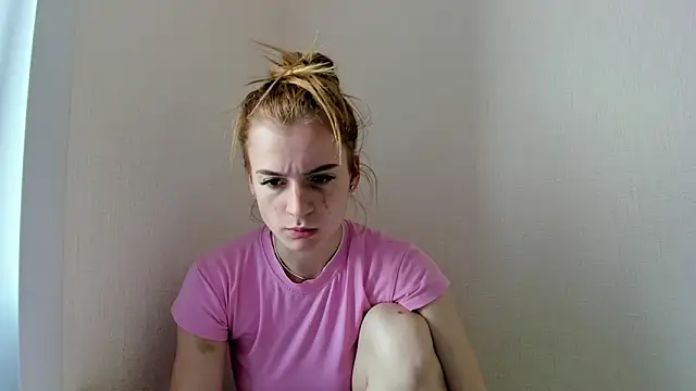 stacey  doll online show from September 2025 02:43:02 AM
