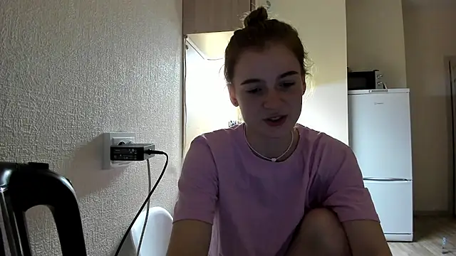 stacey  doll online show from October 2025 03:04:02 PM