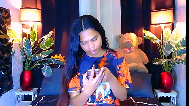 Morena cockts online show from December 2025 11:55:01 AM