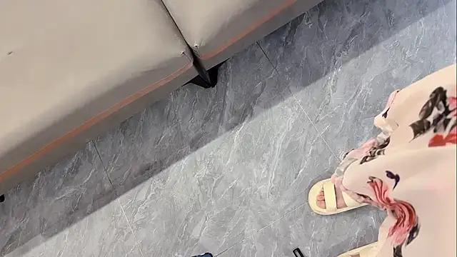 jitiantian online show from January 2026 12:06:02 AM