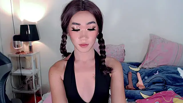 cutie joana online show from October 2025 02:05:01 PM