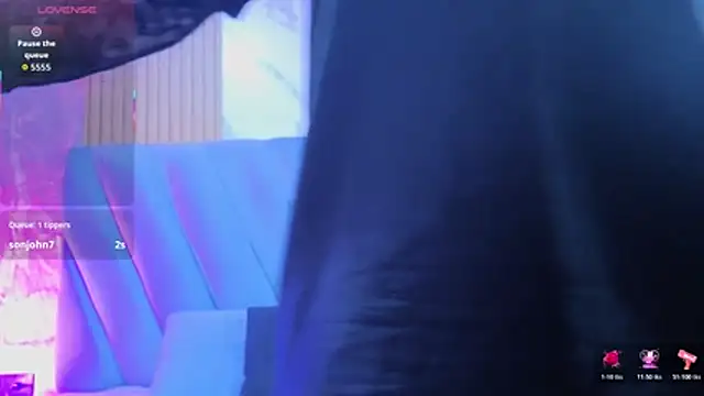 Snapshot of angel__red_ chatting on December 2025 03:07:01 AM angel red online show from December 2025 03:07:01 AM