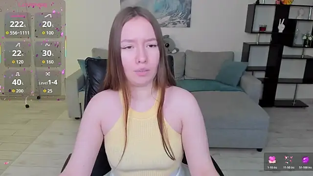 Snapshot of DaniCutie chatting on November 2025 05:30:02 PM DaniCutie online show from November 2025 05:30:02 PM