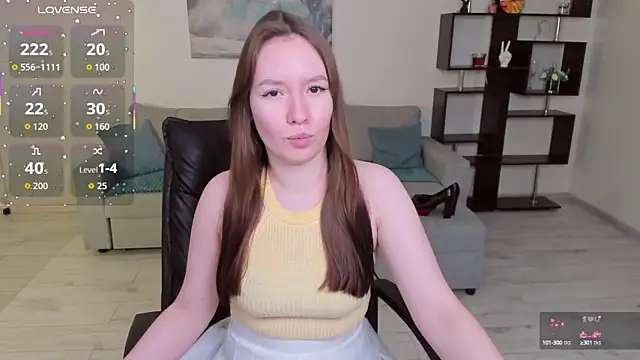 Snapshot of DaniCutie chatting on September 2025 05:08:01 PM DaniCutie online show from September 2025 05:08:01 PM