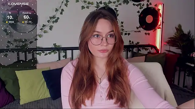 LanaAirlie online show from November 2025 03:10:01 AM