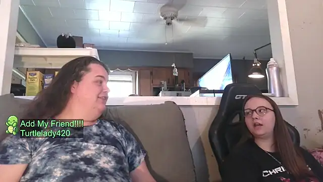 Snapshot of LittleBunny3 chatting on October 2025 07:49:02 PM LittleBunny3 online show from October 2025 07:49:02 PM