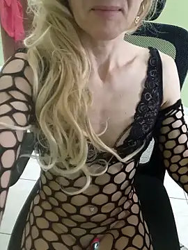 Monella78 online show from May 2026 01:19:01 PM