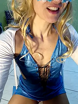 Snapshot of Monella78 chatting on November 2025 03:12:01 PM Monella78 online show from November 2025 03:12:01 PM