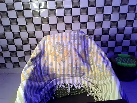Beautiful ladki online show from October 2025 07:16:01 PM