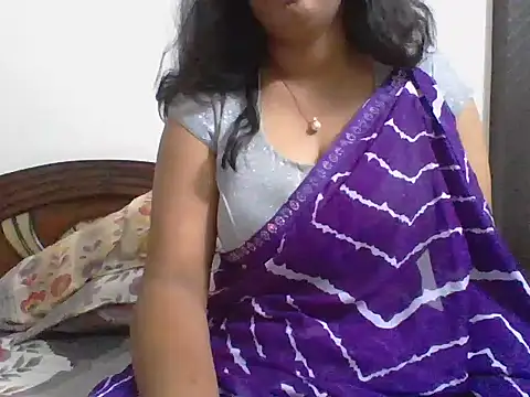 anu-anu2002 online show from October 2025 11:42:01 AM