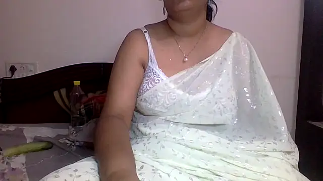 anu-anu2002 online show from May 2026 08:18:02 PM