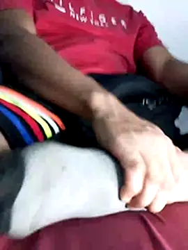 Bosssweet22cm online show from December 2025 06:45:02 PM