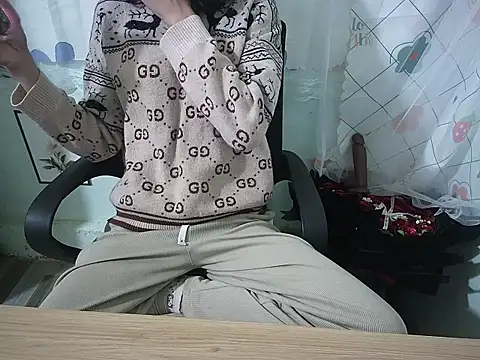 GinnySul online show from January 2026 12:45:01 PM