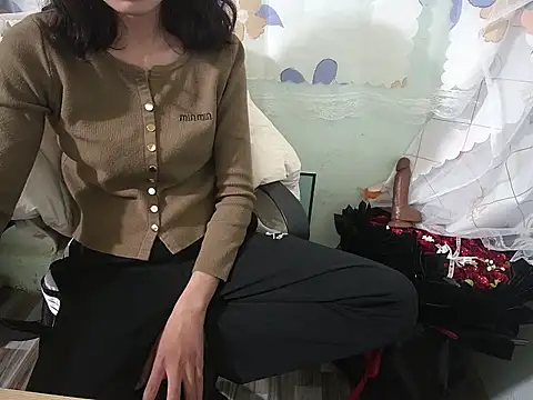 GinnySul online show from January 2026 12:23:02 PM