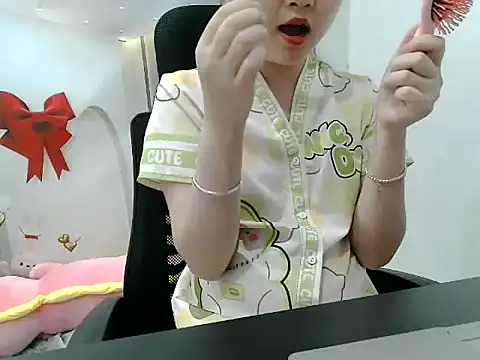 Snapshot of leisure_crime23 chatting on November 2025 05:40:02 PM leisure crime23 online show from November 2025 05:40:02 PM