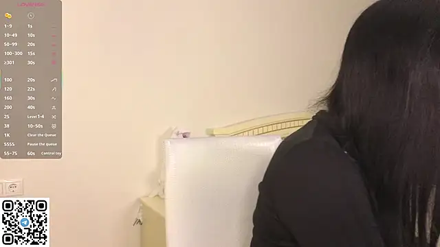 EnricaElis online show from February 2026 08:17:02 PM