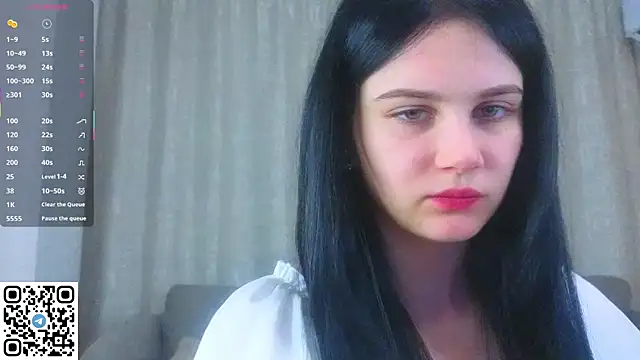 EnricaElis online show from May 2026 08:14:02 PM