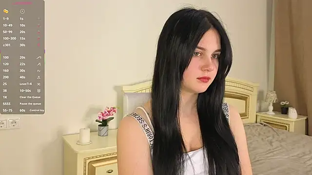 EnricaElis online show from October 2025 08:53:02 PM