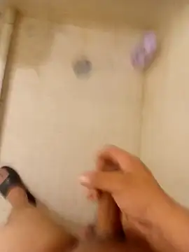 lameraverja123 online show from November 2025 04:38:02 AM