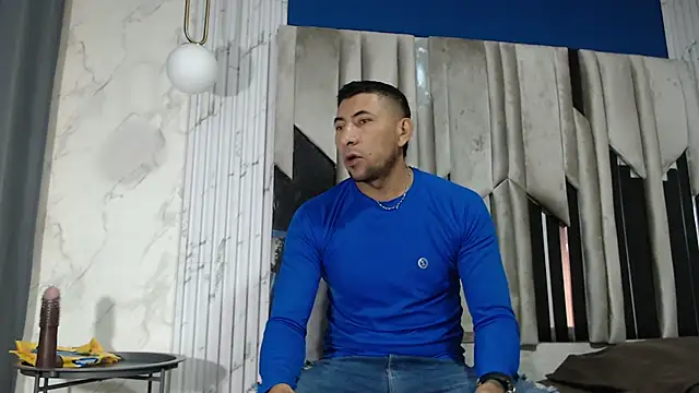 Snapshot of Morganandmegan chatting on November 2025 11:13:02 AM Morganandmegan online show from November 2025 11:13:02 AM