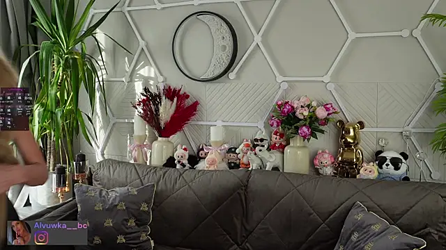 Alvuwkaa online show from February 2026 10:35:02 AM