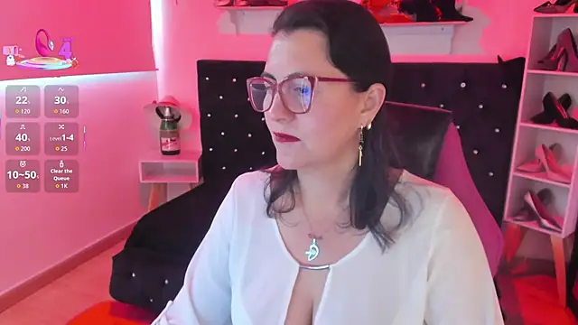 Snapshot of D_Martii chatting on October 2025 11:45:02 AM D Martii online show from October 2025 11:45:02 AM