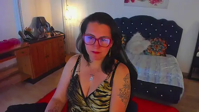 Snapshot of D_Martii chatting on October 2025 02:07:01 PM D Martii online show from October 2025 02:07:01 PM