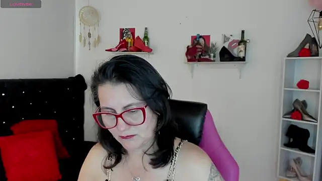 Snapshot of D_Martii chatting on September 2025 11:15:02 AM D Martii online show from September 2025 11:15:02 AM