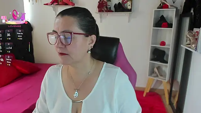 Snapshot of D_Martii chatting on September 2025 02:39:02 PM D Martii online show from September 2025 02:39:02 PM