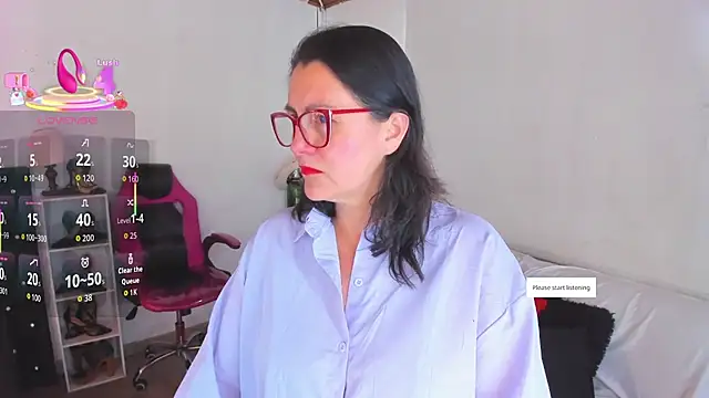 D Martii online show from November 2025 12:53:02 PM