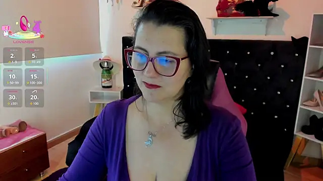 Snapshot of D_Martii chatting on September 2025 01:51:01 PM D Martii online show from September 2025 01:51:01 PM