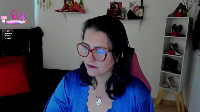 Snapshot of D_Martii chatting on September 2025 11:26:01 AM D Martii online show from September 2025 11:26:01 AM