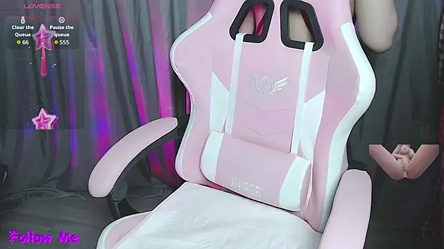 Snapshot of BabeFaceless chatting on September 2025 05:13:01 PM BabeFaceless online show from September 2025 05:13:01 PM