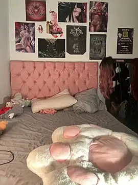  maki   online show from November 2025 02:26:01 AM