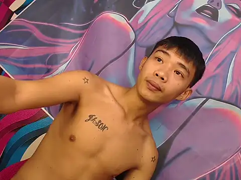 Snapshot of urasianjason chatting on April 2026 01:24:02 AM urasianjason online show from April 2026 01:24:02 AM