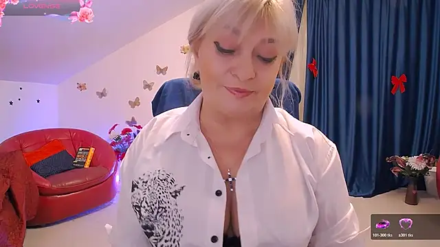 HypnotikCate online show from February 2026 04:16:02 PM