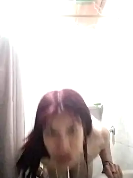 Katyuskka love online show from November 2025 01:37:02 PM