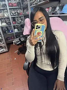 GiaDuque online show from February 2026 12:49:01 PM