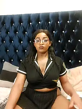 SultryCocoBabe online show from September 2025 10:15:01 PM