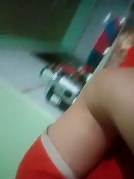 Simita12 online show from April 2026 10:11:01 PM