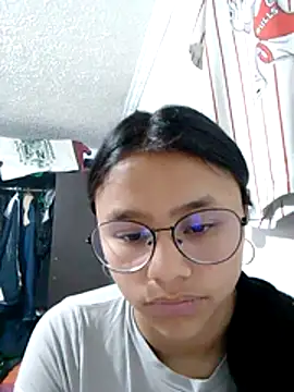 SofieLove 01 online show from March 2026 09:26:01 AM