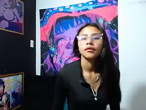 SofieLove 01 online show from November 2025 07:23:01 AM