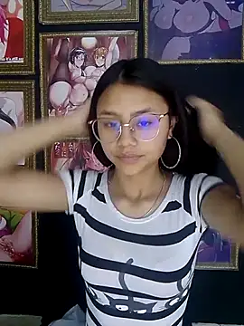 SofieLove 01 online show from October 2025 09:21:01 AM