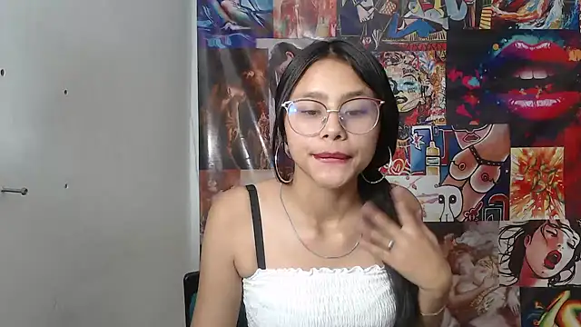 SofieLove 01 online show from September 2025 09:19:01 AM