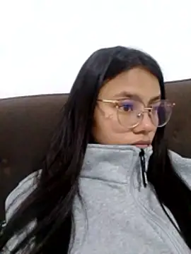 Snapshot of SofieLove_01 chatting on December 2025 08:19:02 AM SofieLove 01 online show from December 2025 08:19:02 AM