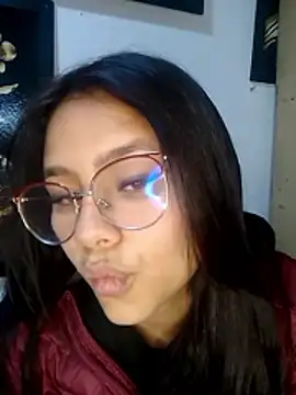 SofieLove 01 online show from November 2025 07:30:01 AM